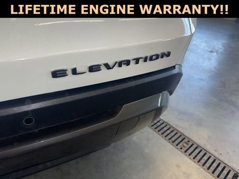 Used 2025 GMC Terrain Elevation image 12