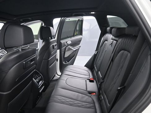 Certified 2023 BMW X5 M50i w/ Executive Package image 30