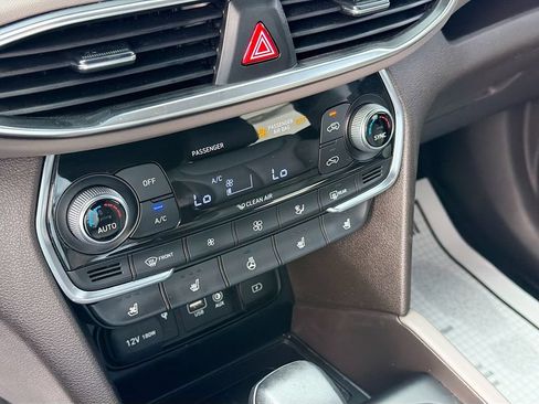 Used 2020 Hyundai Santa Fe Limited FWD image 33
