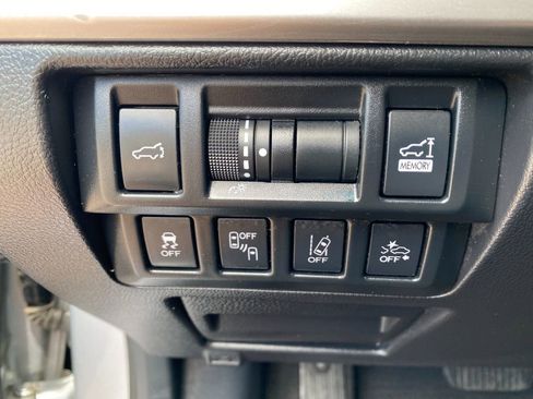 Used 2019 Subaru Outback 3.6R Limited w/ Popular Package #2 AWD/4WD image 24