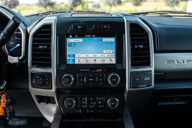 Used 2018 Ford F250 Lariat w/ Lariat Value Package AWD/4WD image 28