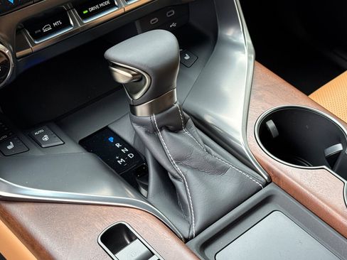 New 2026 Lexus LX 600 4WD w/ Luxury Package image 15