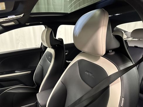 Used 2025 Kia K4 GT-Line w/ GT-Line Premium Package image 24