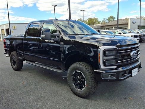 New 2026 Ford F250 Platinum w/ Tremor Off-Road Package image 2