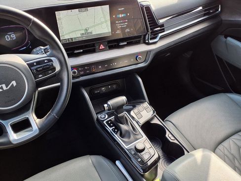 Used 2023 Kia Sportage X-Line w/ X-Line Premium Package image 4