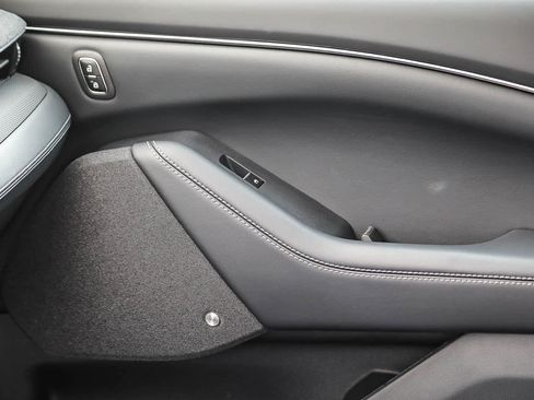 Used 2023 Ford Mustang Mach-E Premium AWD/4WD image 20