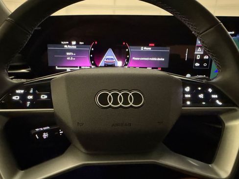 Certified 2025 Audi Q5 Premium w/ Convenience Package AWD/4WD image 21