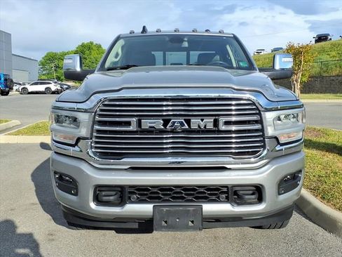 Used 2024 RAM 2500 Laramie AWD/4WD image 12