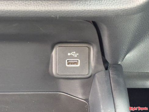 Used 2025 Honda HR-V Sport image 27