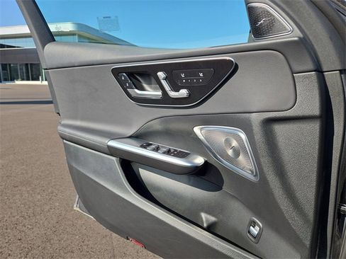 Used 2024 Mercedes-Benz C 300 4MATIC Sedan image 21