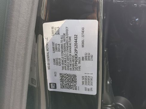 Used 2023 GMC Canyon AT4 w/ Canyon Safety Plus Package AWD/4WD image 36
