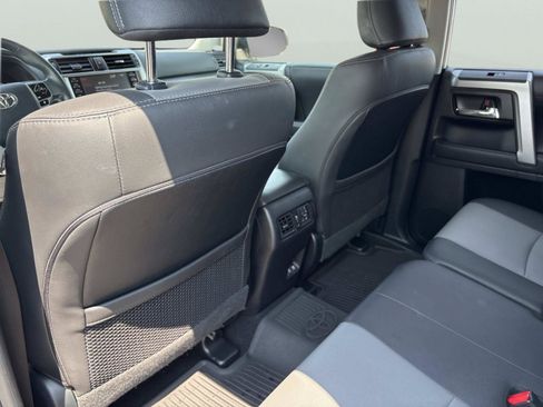Used 2021 Toyota 4Runner SR5 Premium w/ Moonroof Package AWD/4WD image 16