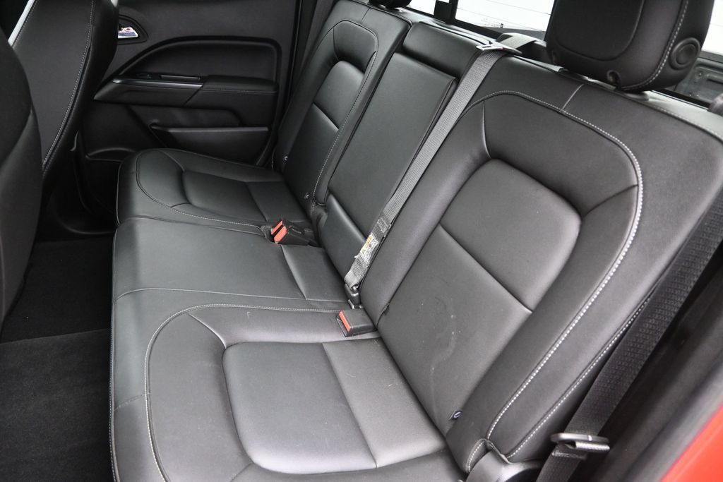 Used 2020 GMC Canyon SLT w/ Trailering Package AWD/4WD image 24