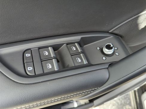 Used 2023 Audi Q5 2.0T Premium Plus w/ Premium Plus Package image 30