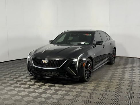 Used 2025 Cadillac CT5 Sport RWD image 3