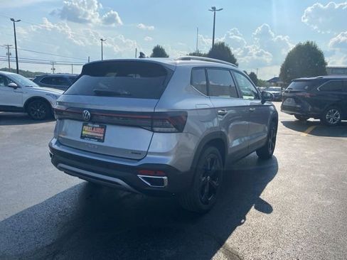 New 2025 Volkswagen Taos SEL AWD/4WD image 14