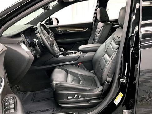 Used 2019 Cadillac XT5 Platinum AWD/4WD image 24