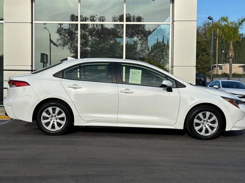 Certified 2023 Toyota Corolla LE image 4