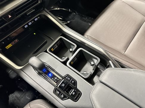 Used 2025 Lexus TX 350 AWD image 29