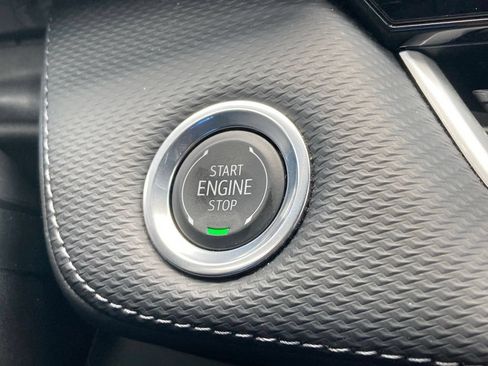 Used 2026 Chevrolet Equinox LT w/ Convenience Package II FWD image 18