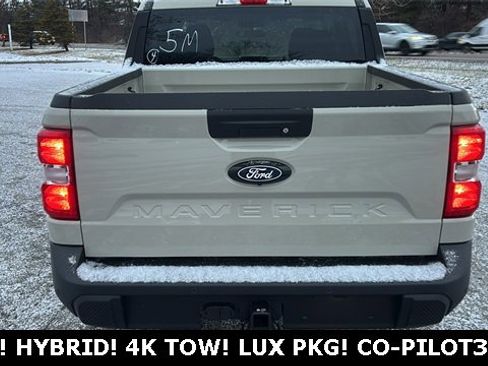 New 2025 Ford Maverick XLT w/ Equipment Group 301A image 29