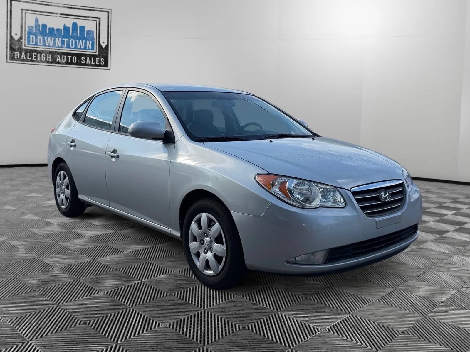 Used 2008 Hyundai Elantra SE FWD image 4