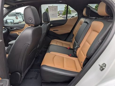 Used 2018 Chevrolet Equinox Premier FWD image 23