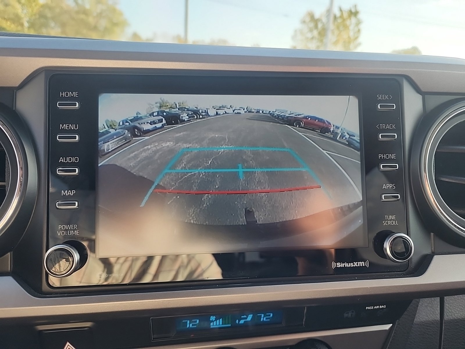 Used 2021 Toyota Tacoma SR5 w/ Technology Package AWD/4WD image 12