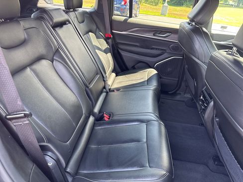 Used 2024 Jeep Grand Cherokee Limited 4xe image 12