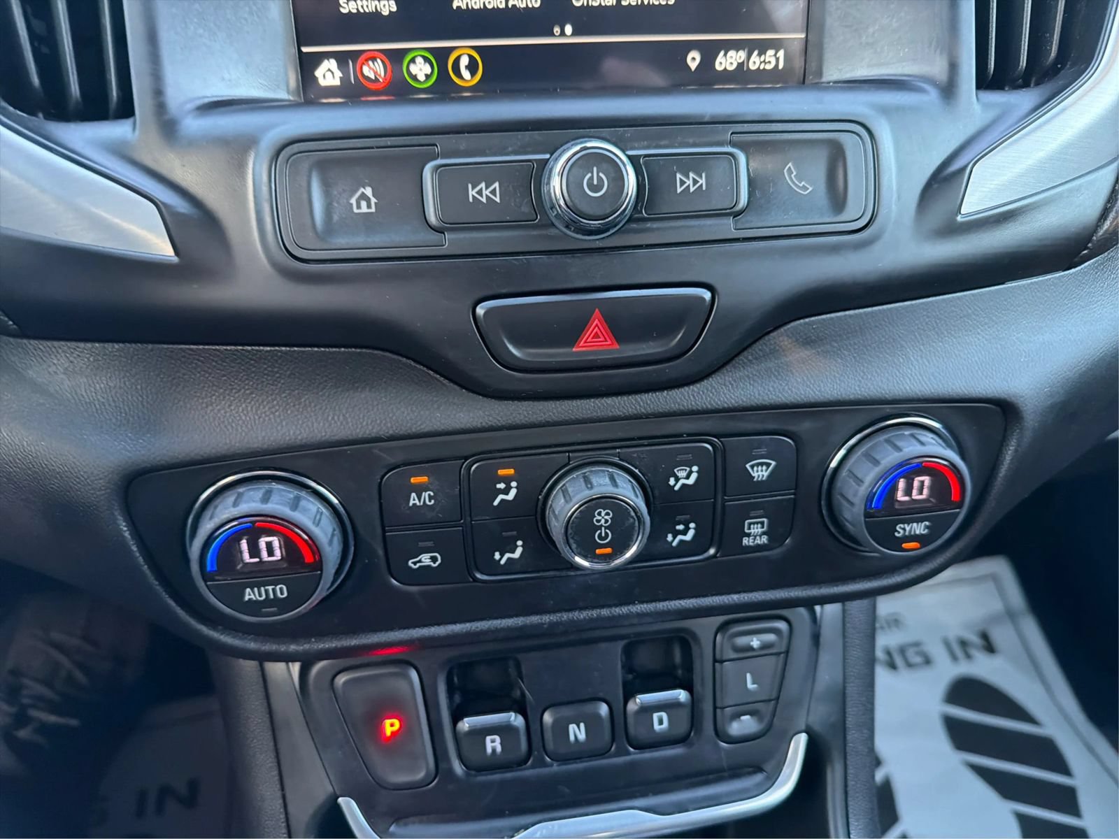 Used 2019 GMC Terrain SLE w/ Driver Convenience Package AWD/4WD image 27