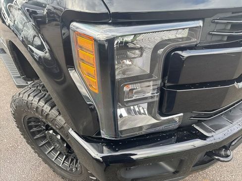 Used 2019 Ford F250 Lariat image 39