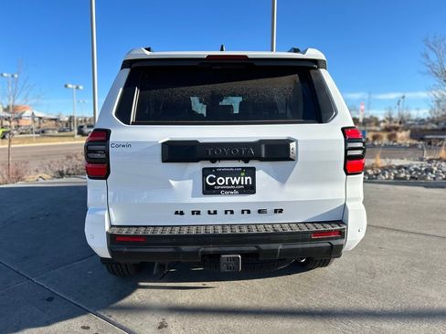 Used 2025 Toyota 4Runner TRD Off-Road Premium w/ Tow Technology Package image 6