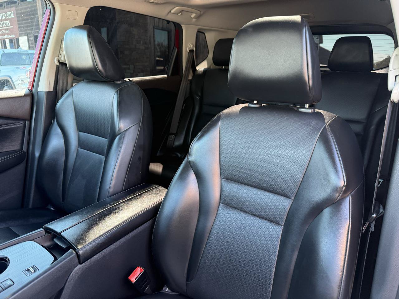 Used 2022 Nissan Rogue SV w/ SV Premium Package FWD image 12