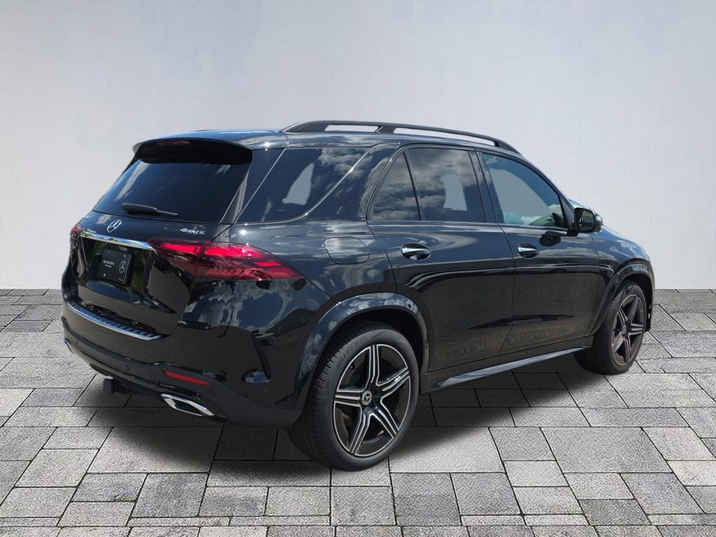 Certified 2025 Mercedes-Benz GLE 450 4MATIC image 7
