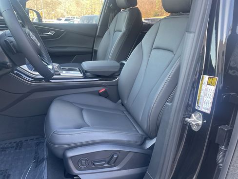 Used 2025 Audi Q7 3.0T Premium Plus image 13