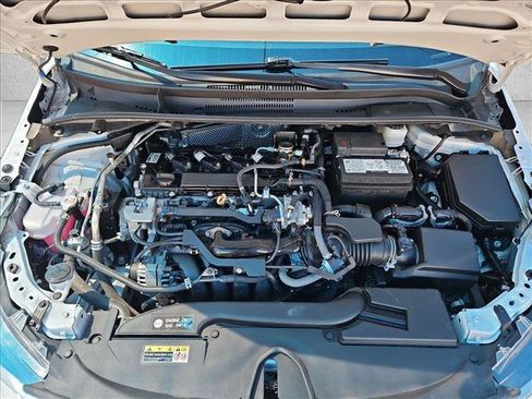 Used 2024 Toyota Corolla LE FWD image 28