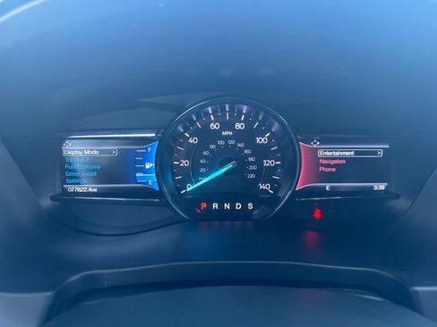 Used 2019 Ford Explorer XLT w/ Equipment Group 202A image 18