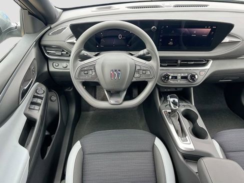 New 2026 Buick Envista Preferred w/ Convenience II Package image 16