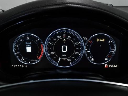 Used 2013 Cadillac XTS Premium FWD image 19