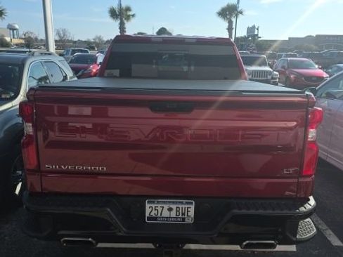 Used 2020 Chevrolet Silverado 1500 LT Trail Boss image 4