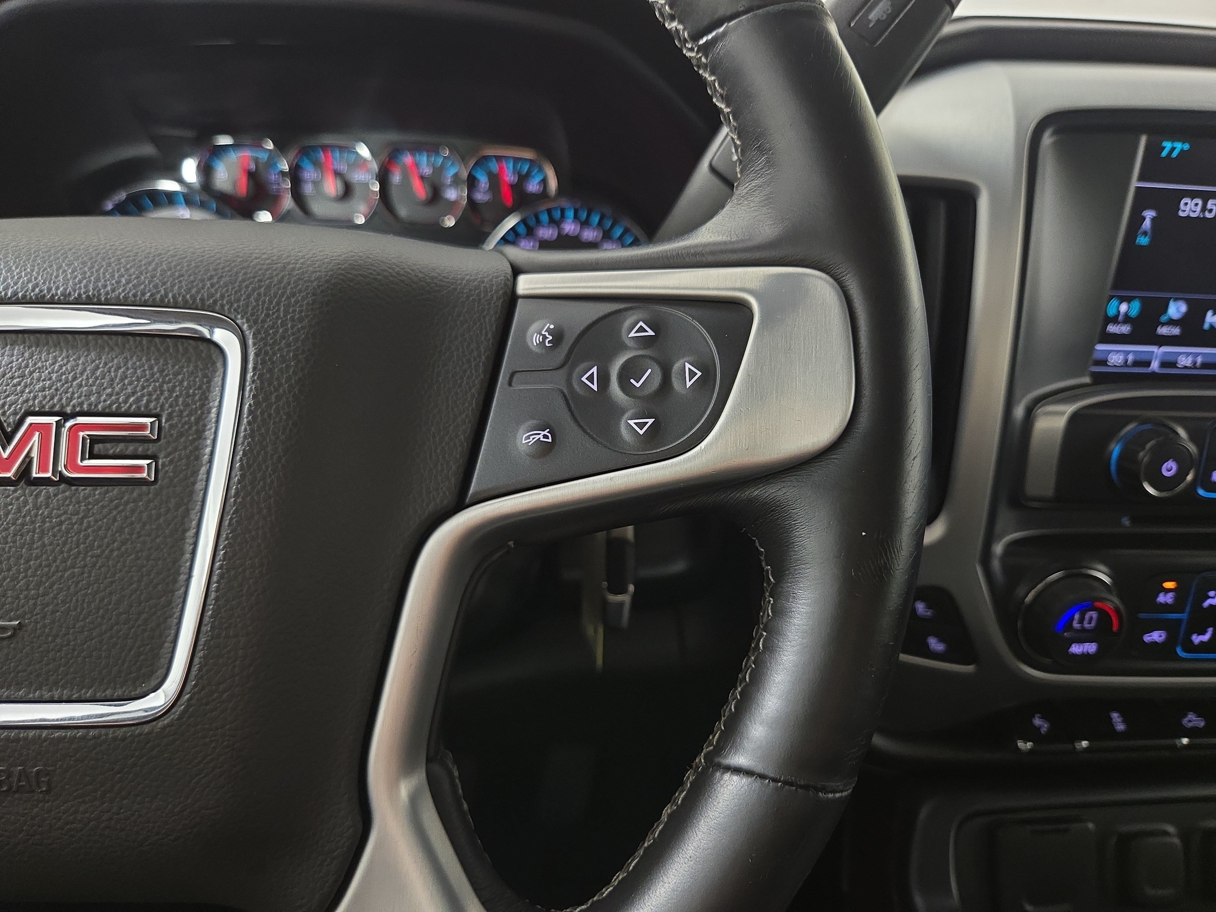 Used 2017 GMC Sierra 1500 SLT w/ SLT Premium Package AWD/4WD image 17