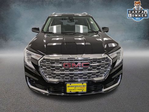 Used 2023 GMC Terrain Denali AWD/4WD image 2
