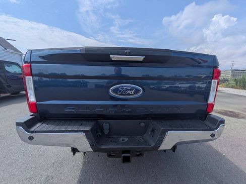 Used 2019 Ford F250 XLT w/ XLT Premium Package AWD/4WD image 6