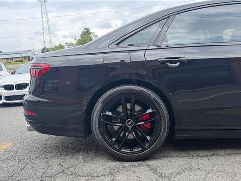 Used 2020 Audi S8 L AWD/4WD image 5