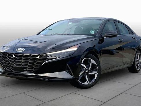 Used 2023 Hyundai Elantra Limited FWD image 1