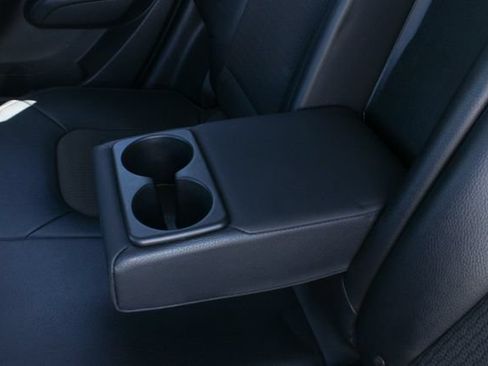 Used 2011 Hyundai Tucson GLS FWD image 28