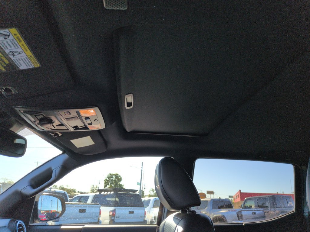 Used 2022 Toyota Tacoma TRD Pro AWD/4WD image 21