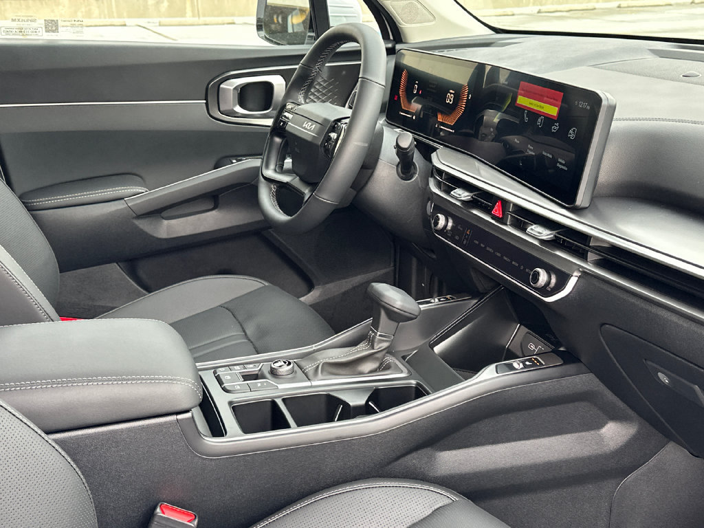 New 2026 Kia Sorento S FWD image 12