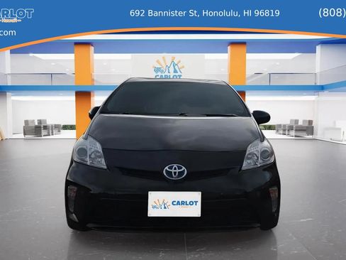Used 2015 Toyota Prius Three FWD image 5