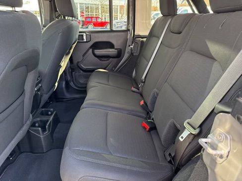 Used 2021 Jeep Wrangler Unlimited Sport image 22